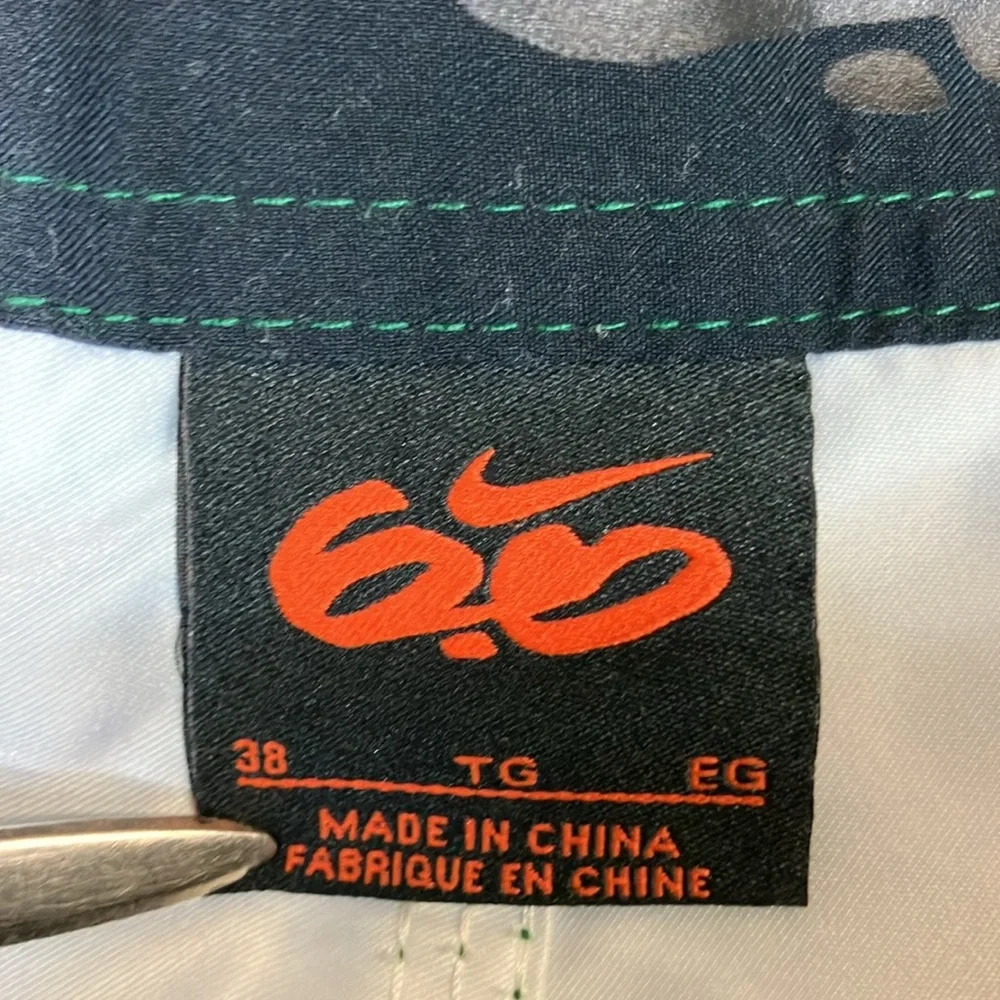 Nike 6.0 Board Shorts Swim Trunks Graphic Print‎ Skate Green Men’s size 38